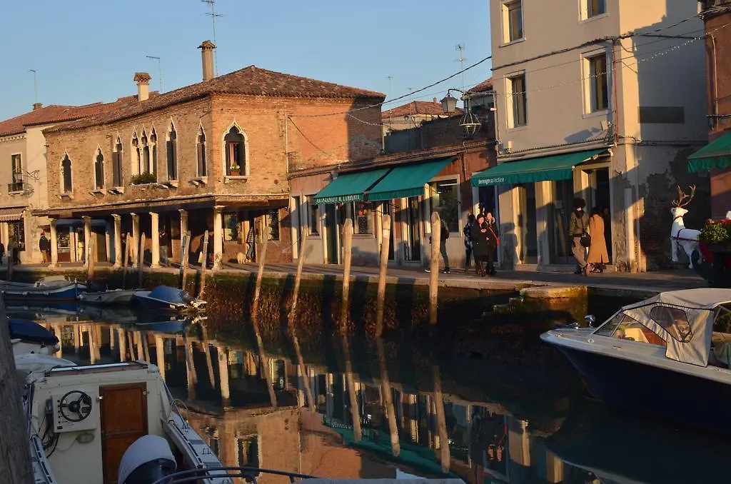 Al Soffiador Hotel Murano 2*,
