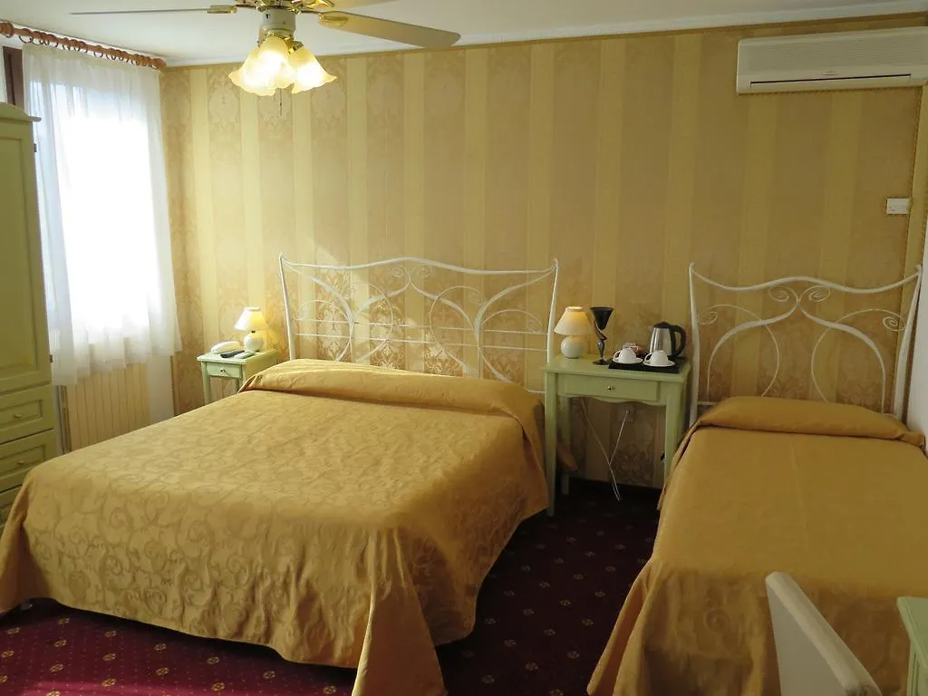 Hotel Al Soffiador Murano 2*,  Italien